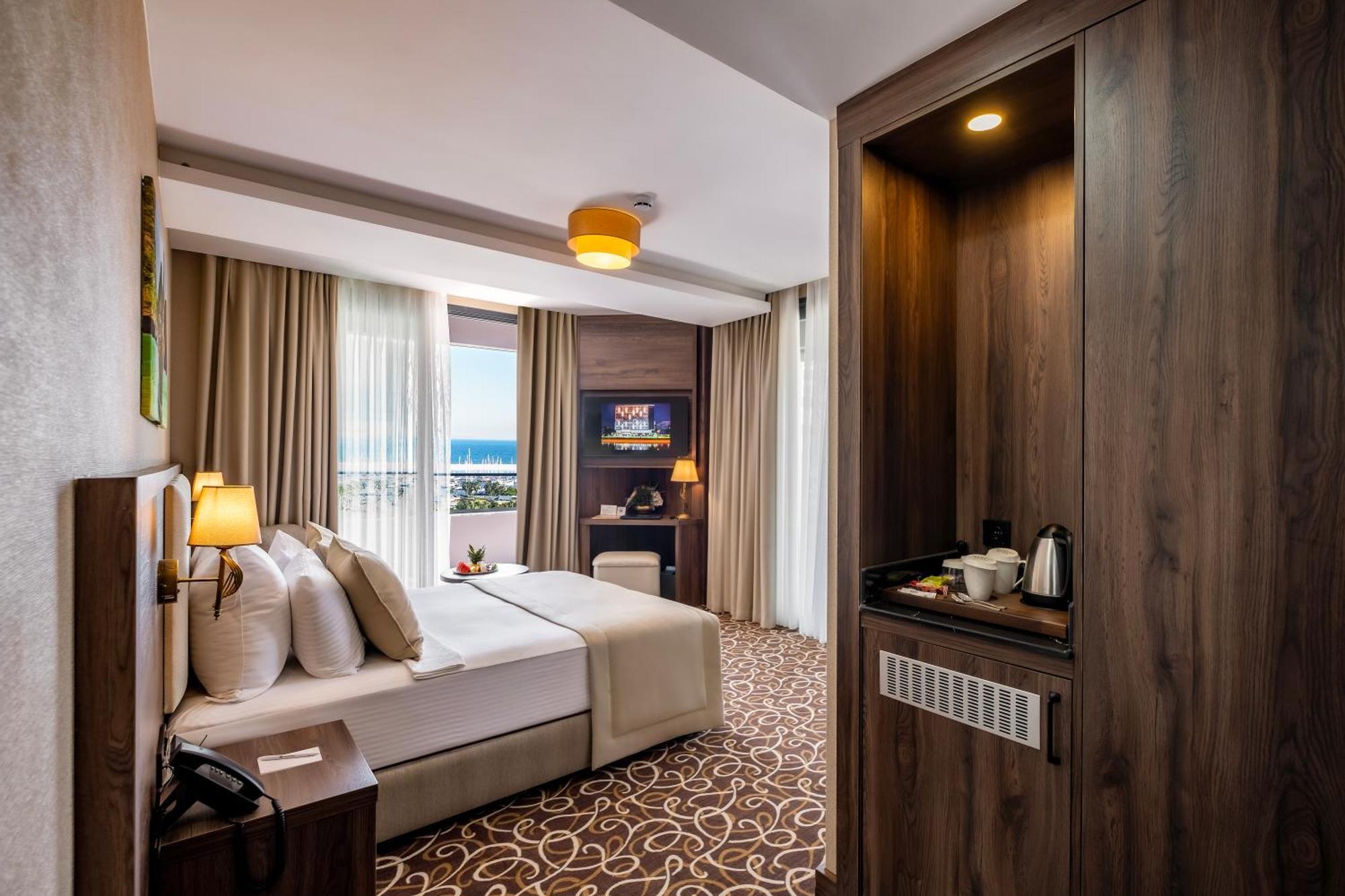 Park Dedeman Mersin Marina Çiftlik Dış mekan fotoğraf
